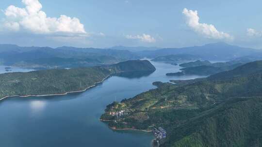 航拍湖南省资兴市东江湖风景区湖光山色景观