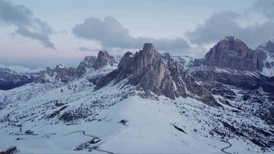 意大利，白云石，Tre Cime，Gia