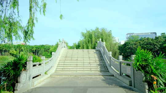 中式园林石拱桥