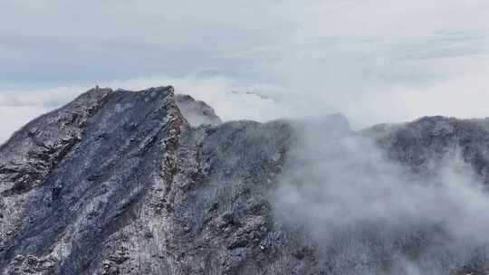 高山雪后云海航拍