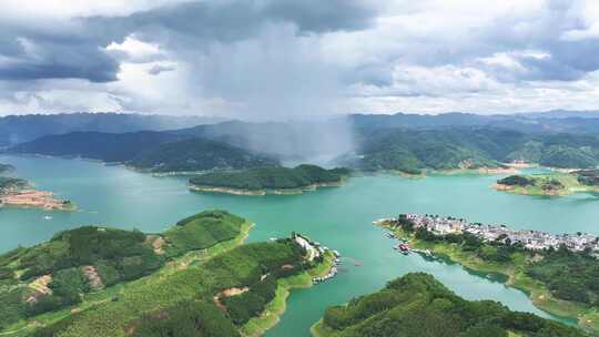 延时航拍河湖山川青山绿水乌云局部雨