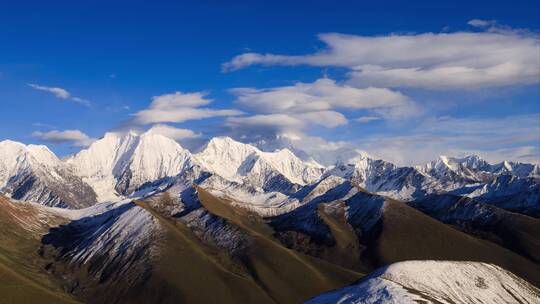 四川甘孜州贡嘎雪山风光延时