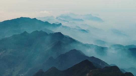 唯美大气山峦起伏