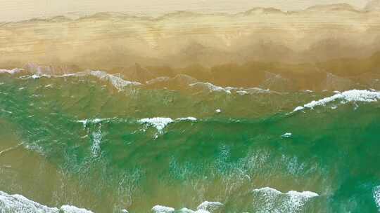 4K航拍海南神洲岛沙滩海浪