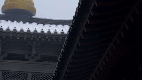 杭州径山寺中式古建筑寺庙雪景