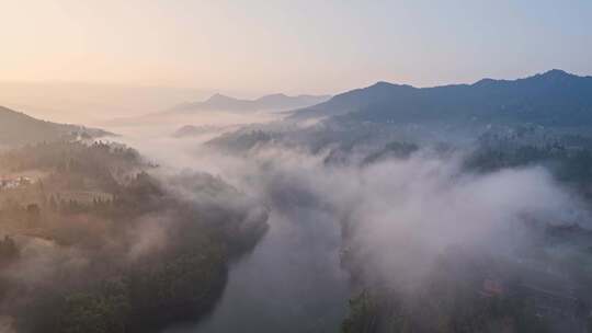 4k航拍森林云海大好河山