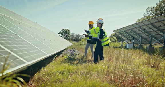 太阳能电池板厂检查、清洁能源和户外电力维