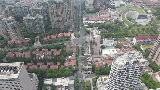 上海南京西路商区高楼大厦4K航拍视频素材模板下载