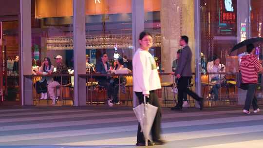 长沙黄兴广场五一广场夜晚夜景行人人流游客视频素材模板下载