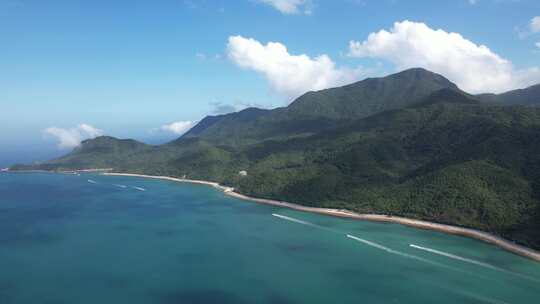 4K航拍深圳大鹏海岸线碧海蓝天