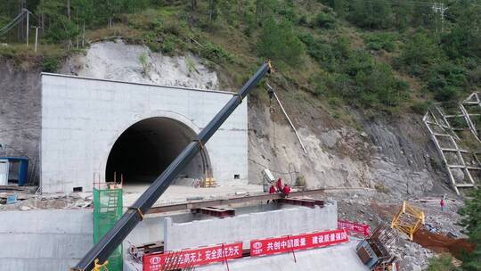 金沙江大桥高速路工程建筑修路建桥隧道