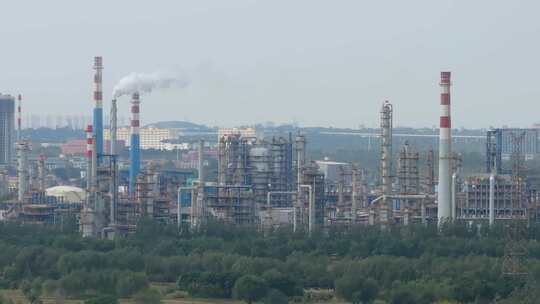 城市 工业 环境污染 中国石油 壳牌视频素材模板下载