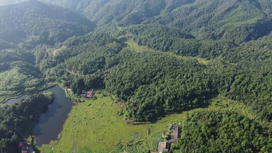 航拍大山山村风景4K实拍视频