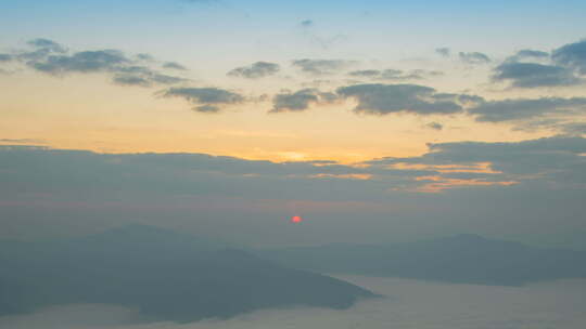 日出山