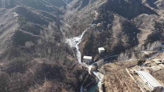 山区 村庄 航拍 山脉 村落蓝天