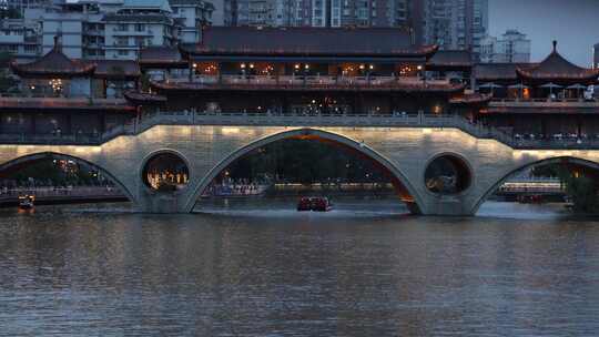 成都夜游锦江九眼桥美女打卡江上游船夜景