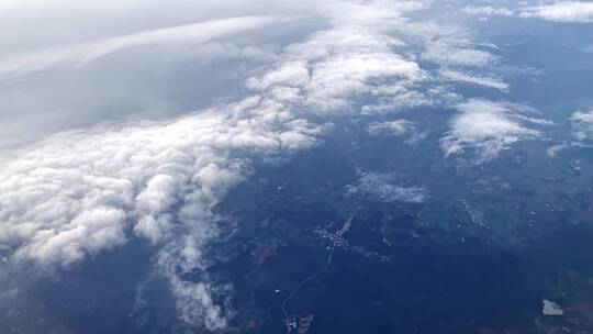 中国民航客机天空俯拍大地视角视频视频素材模板下载