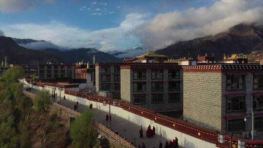 西藏城市航拍
