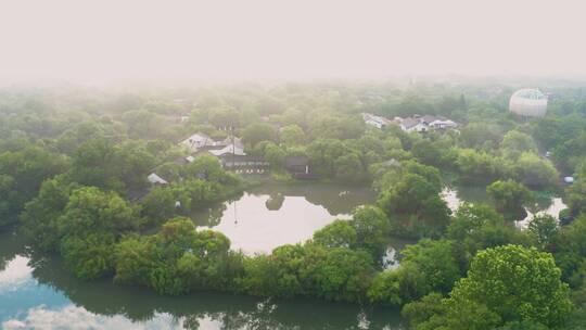 杭州西溪湿地初夏晨雾美景航拍