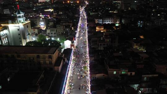 泉州夜景航拍泉州西街夜晚钟楼街道人流车流