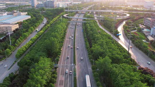 道路公路车流马路城市交通汽车立交桥高速