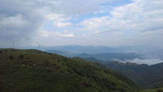 夏天郴州桂东万洋山高山草原草甸草山风光2