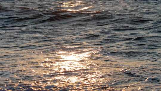 海浪大风夕阳海面光影