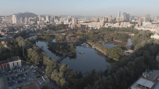 4K航拍昆明翠湖大景