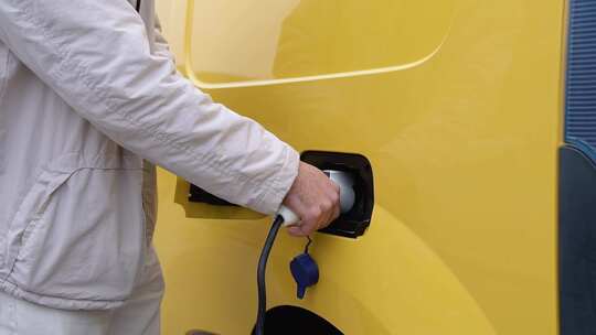 合集新能源汽车宣传片