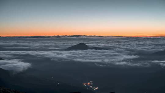 晴空，黄昏，无人机，云