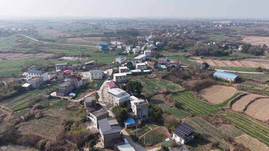 乡村田野村庄航拍全景