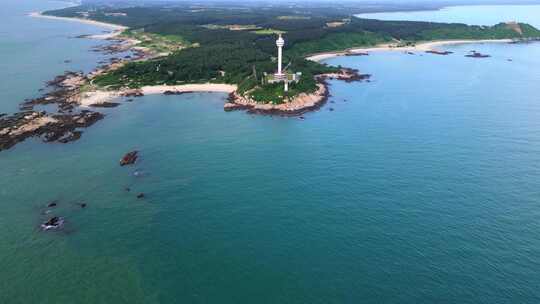 航拍海南省文昌市木兰湾航海灯塔海岸线风景