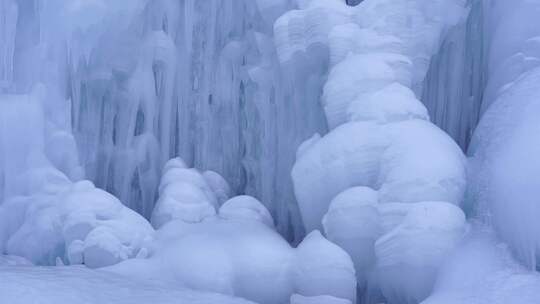 冰雪大世界中的冰雕景观