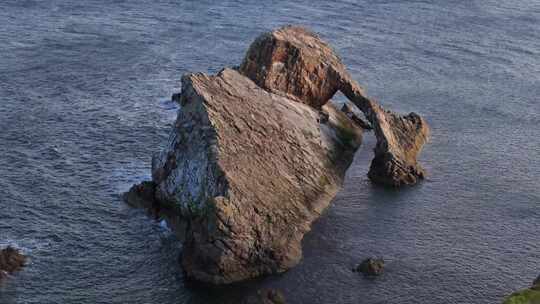 弓小提琴岩，波特克基，苏格兰，海