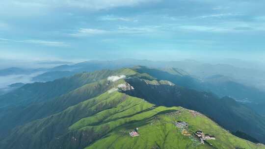 大气山峰森林航拍山川云海山脉壮丽山河风光