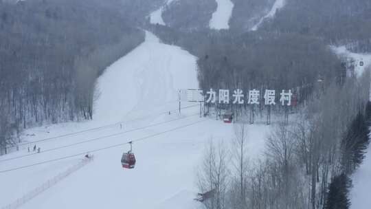 航拍黑龙江亚布力滑雪场冬季风光