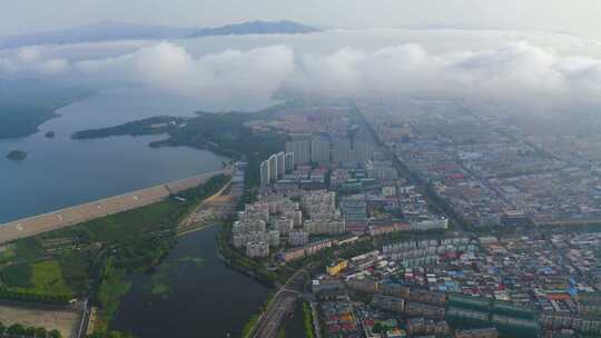 北京怀柔城区云海航拍视频