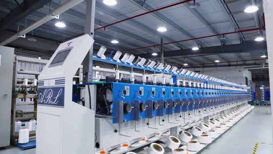 纺织车间，针织机器，服装厂，织布机