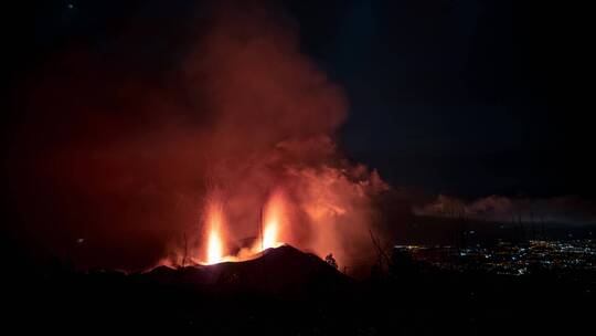 火山喷发延时摄影