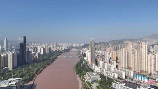 航拍城市河流两岸高楼林立的景象兰州大景