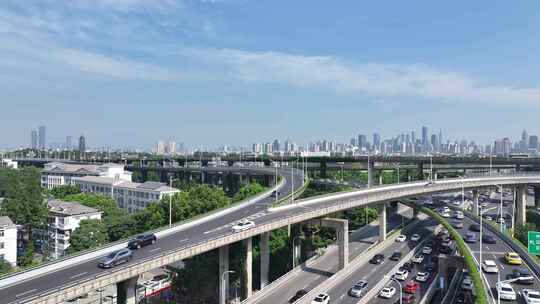 南京秦淮区双桥门立交车流南京市中心大景