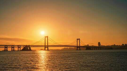 大连星海湾跨海大桥日转夜延时