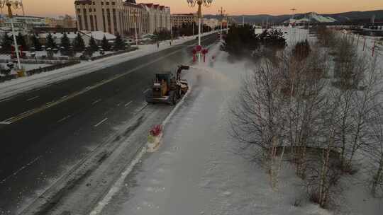 航拍清雪车除雪241207-5