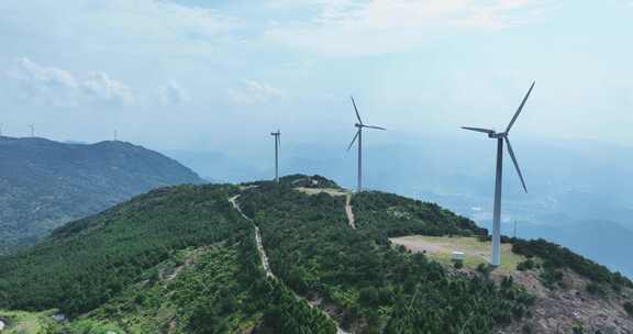 山上的风车风力发电场