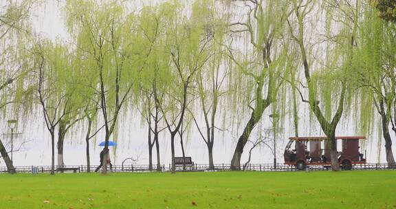 初春杭州西湖雨天空镜合集