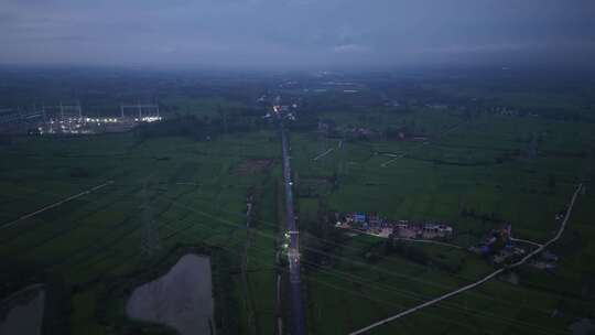航拍乡村田野暮色景象