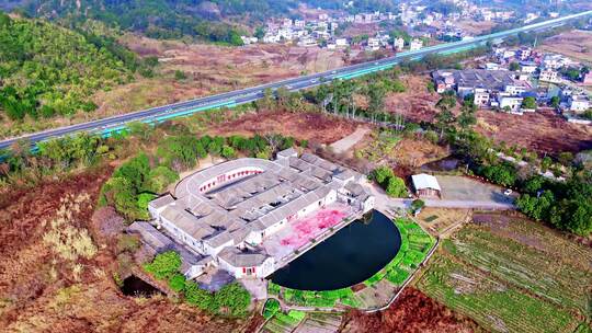 春节航拍梅州客家围龙屋古建筑群节日风貌