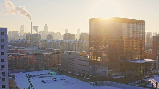 东北辽宁沈阳城市冬季雪景航拍街道与建筑