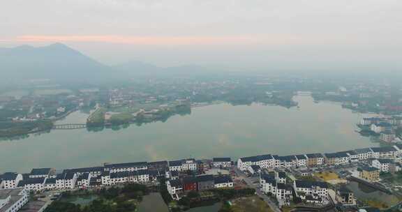 杭州临平区塘栖丁山湖晨曦