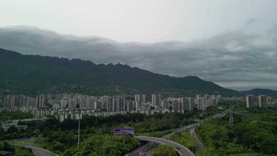 阴雨天气的缙云山（重庆北碚）